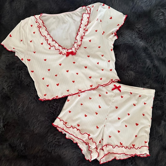 Heart Ruffle Pajama Set - Picture 2 of 6